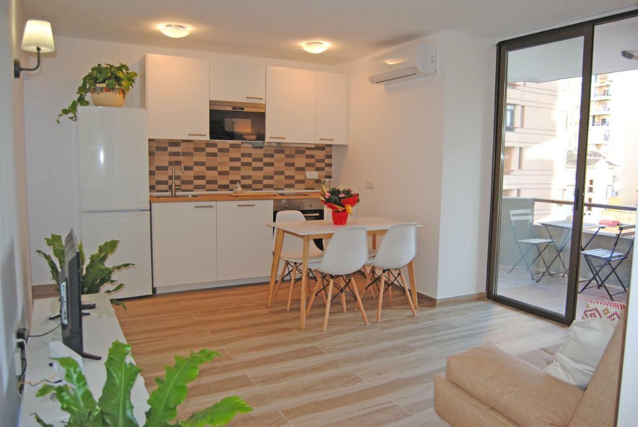 Recently Refurbished Apartment With Sea Views. Fuengirola Zewnętrze zdjęcie